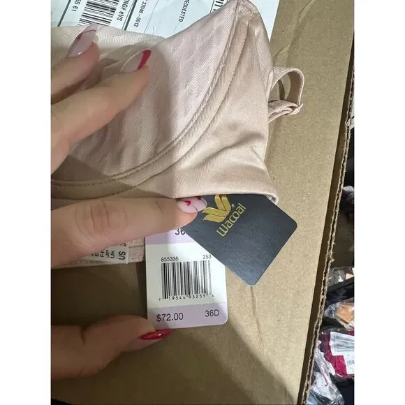 WACOAL NWT Elevated Allure Unlined Underwire Full Figure Bra 36D